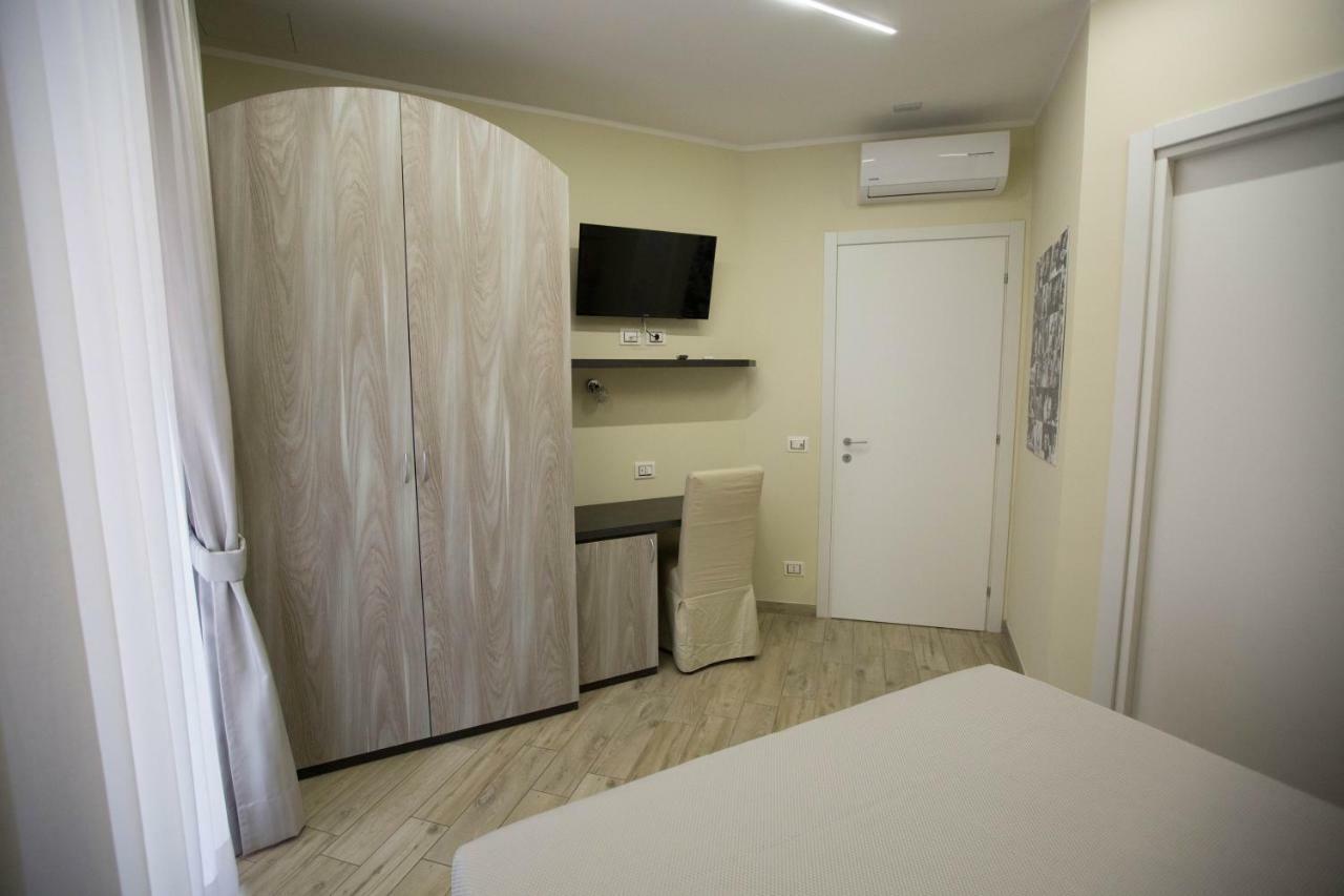 4 Rent Bed & Breakfast Albano Laziale Ngoại thất bức ảnh