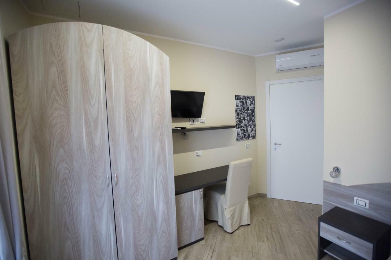 4 Rent Bed & Breakfast Albano Laziale Ngoại thất bức ảnh